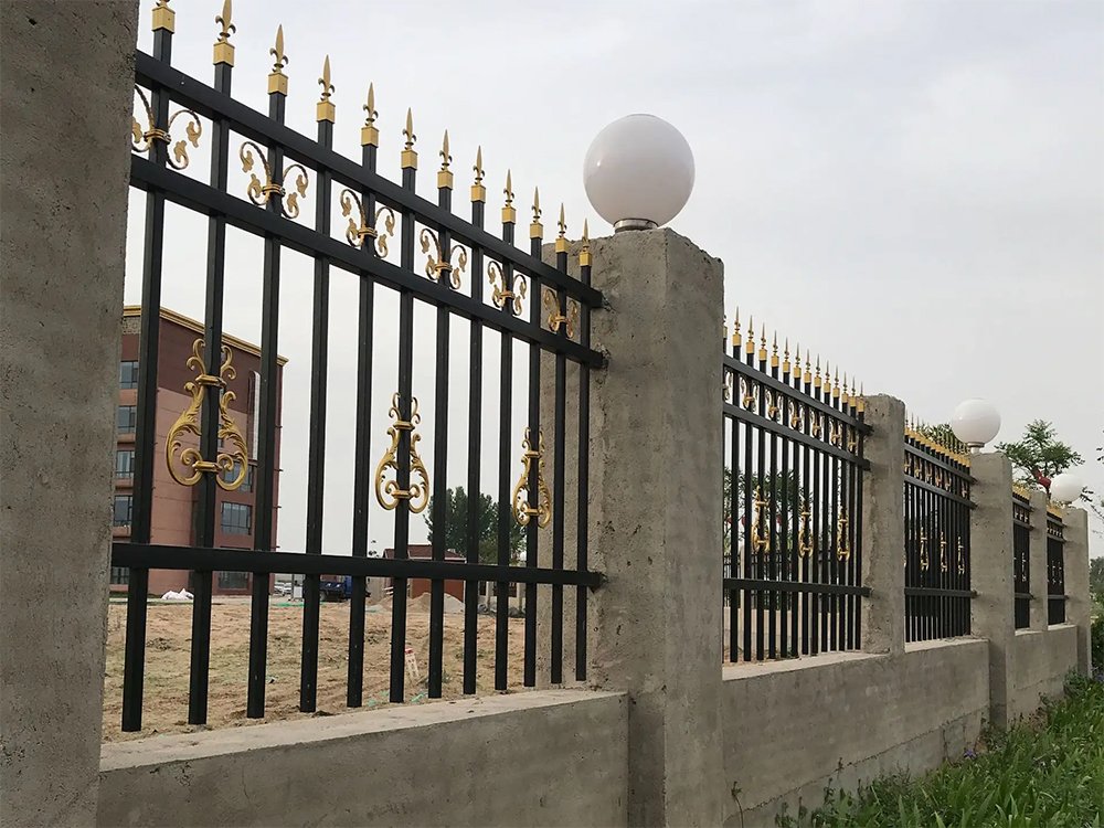 圍墻柵欄